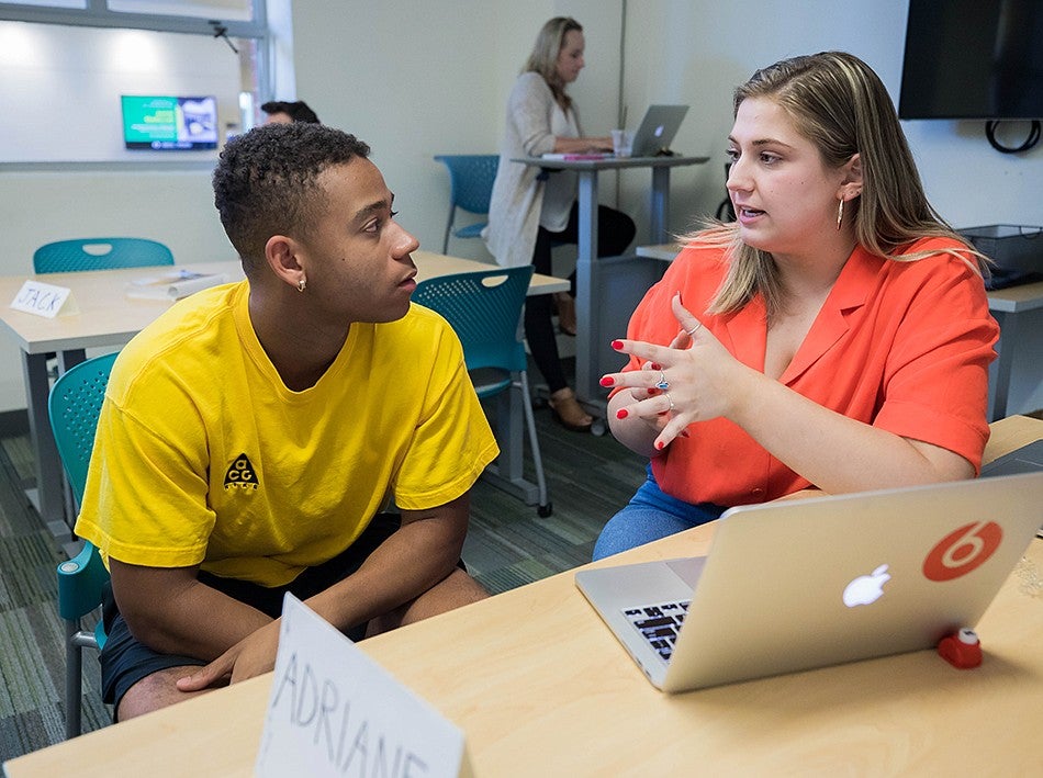 Lightboard Now Available at the Faculty Media Center​ – Academic