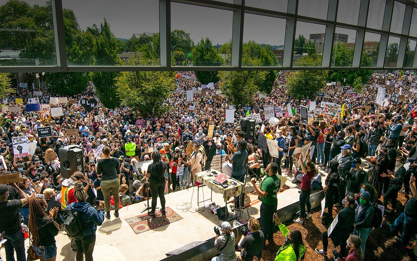 A rally in support of the Black Lives Matter movement held in downtown Eugene, Oregon in May 2020. Photo by Kimberly Harris.