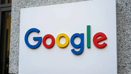 A sign featuring the Google logo