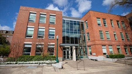 Allen Hall UO campus