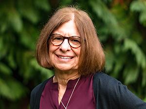 Profile picture of Leslie Steeves