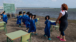 Open-air learning forms part of the Felix Rodriguez de la Fuente school’s programme in Spain.