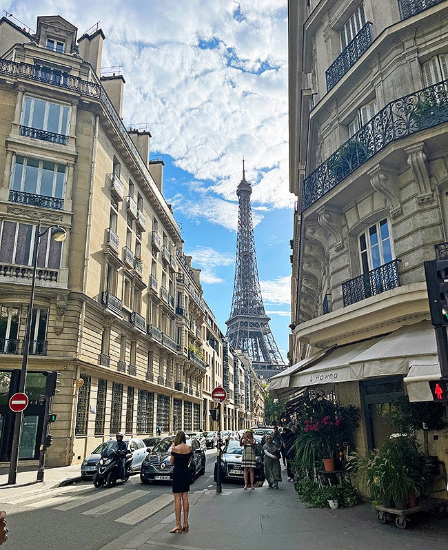Street scene in Paris with the Eiffel Tower